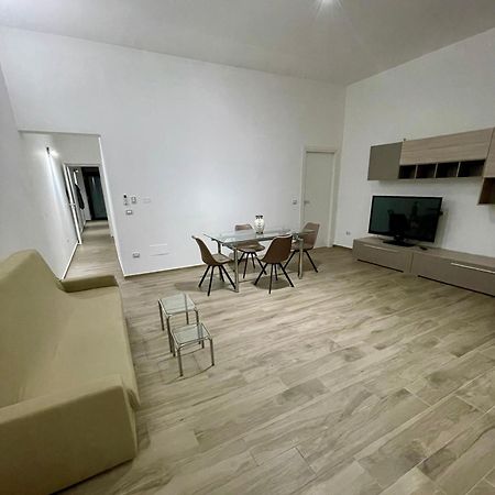 Cristina Home San Pietro Vernotico Eksteriør billede